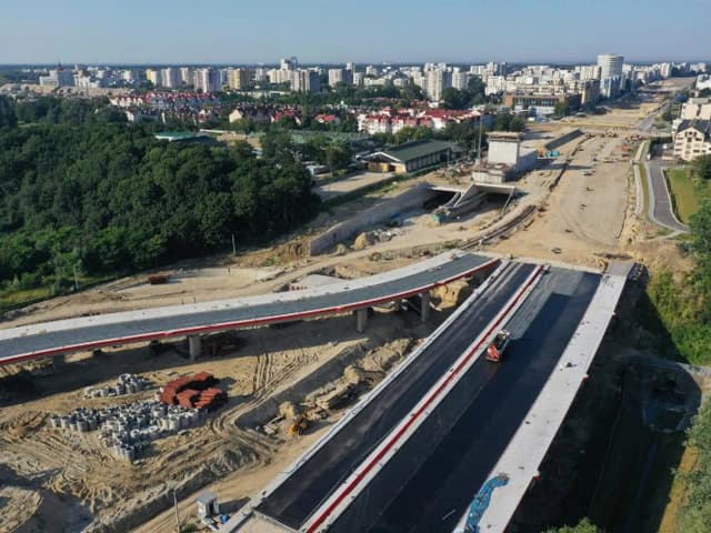 Ile kosztuje budowa drogi? Kluczowe czynniki wpływające na ceny Ile kosztuje budowa drogi? Kluczowe czynniki wpływające na ceny